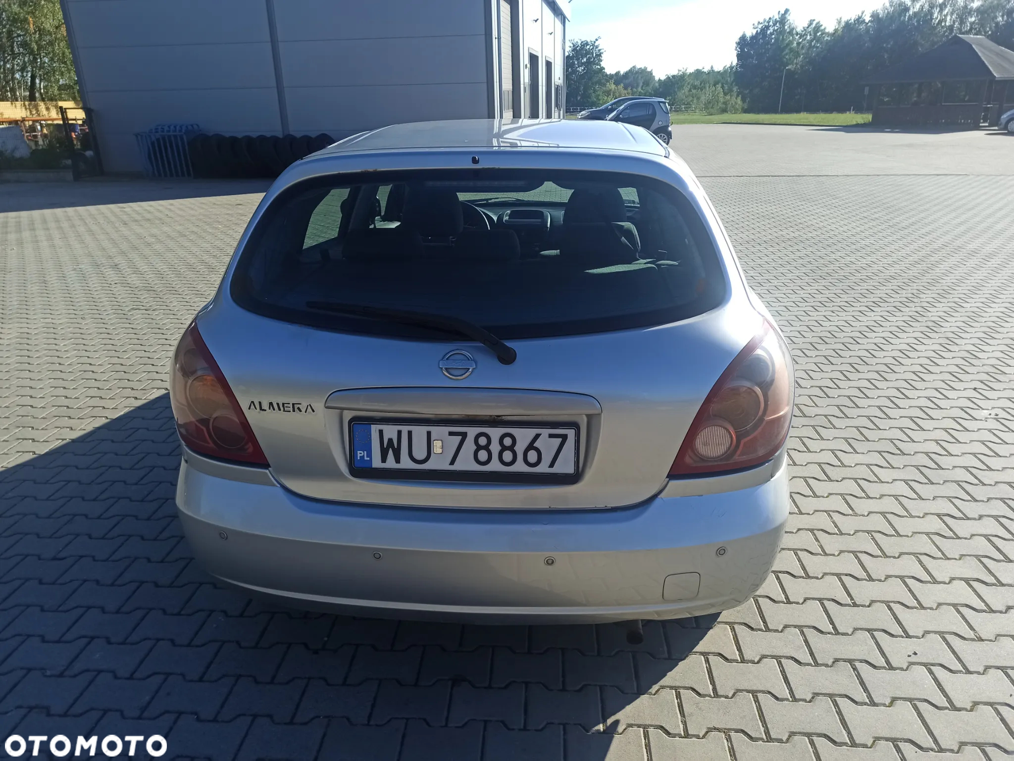 Nissan Almera - 9