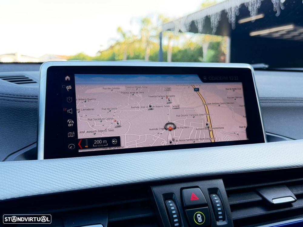 BMW X2 25 e xDrive Pack M - 31