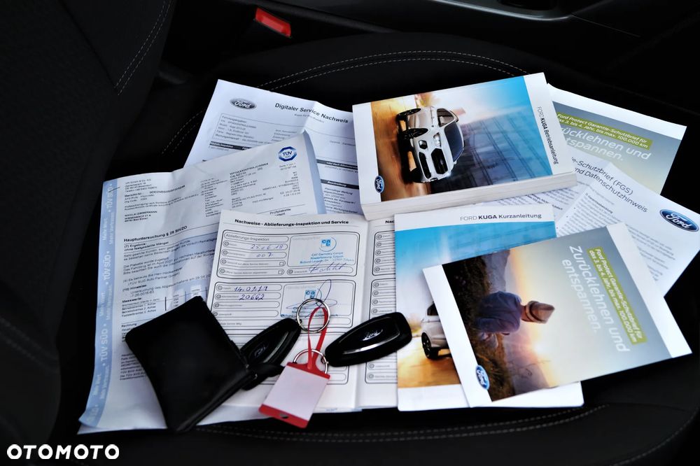 Ford Kuga - 40