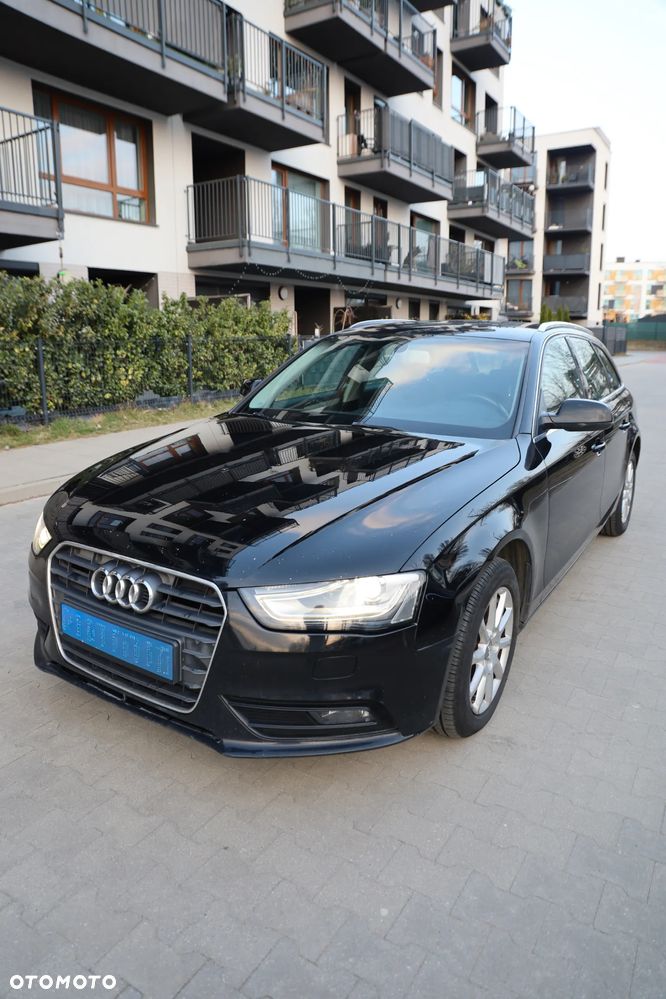 Audi A4 Avant 2.0 TDI - 1