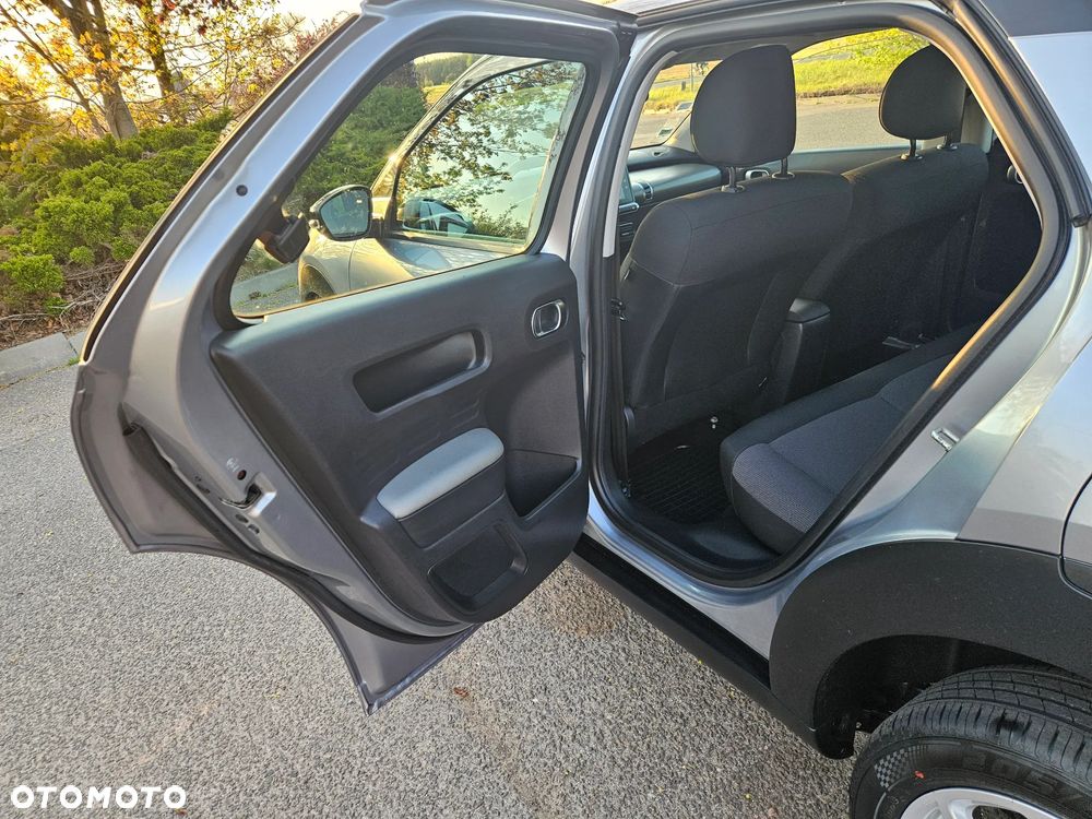 Citroën C4 Cactus 1.5 BlueHDi Shine Pack - 37
