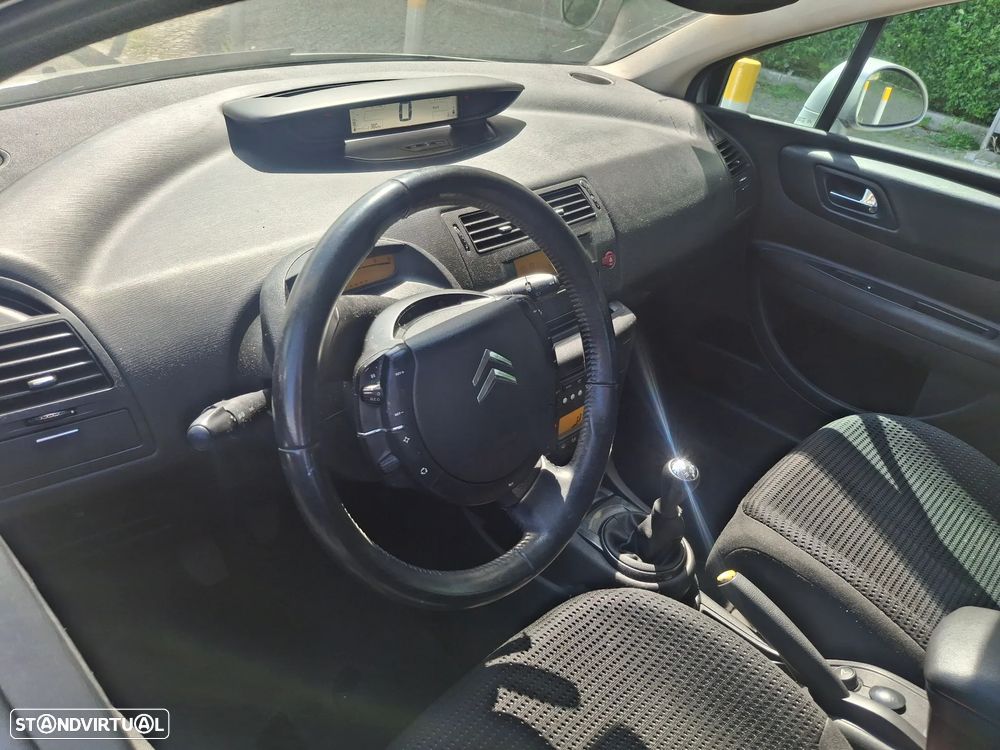 Citroën C4 1.6 HDi VTR Pack RFM - 14