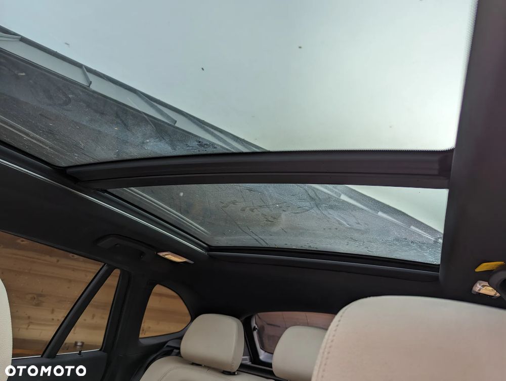 BMW X1 - 10