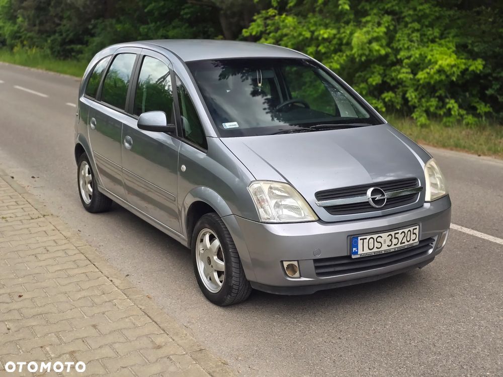 Opel Meriva 1.6 16V Cosmo - 12