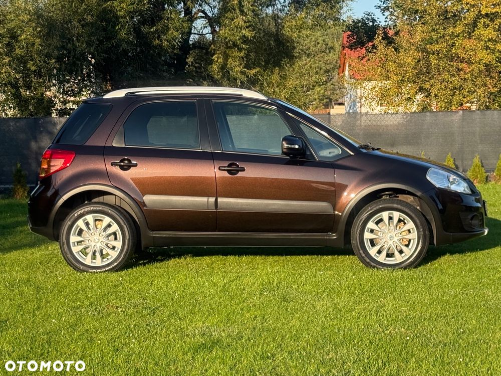 Suzuki SX4 1.6 VVT 4x4 Style - 19