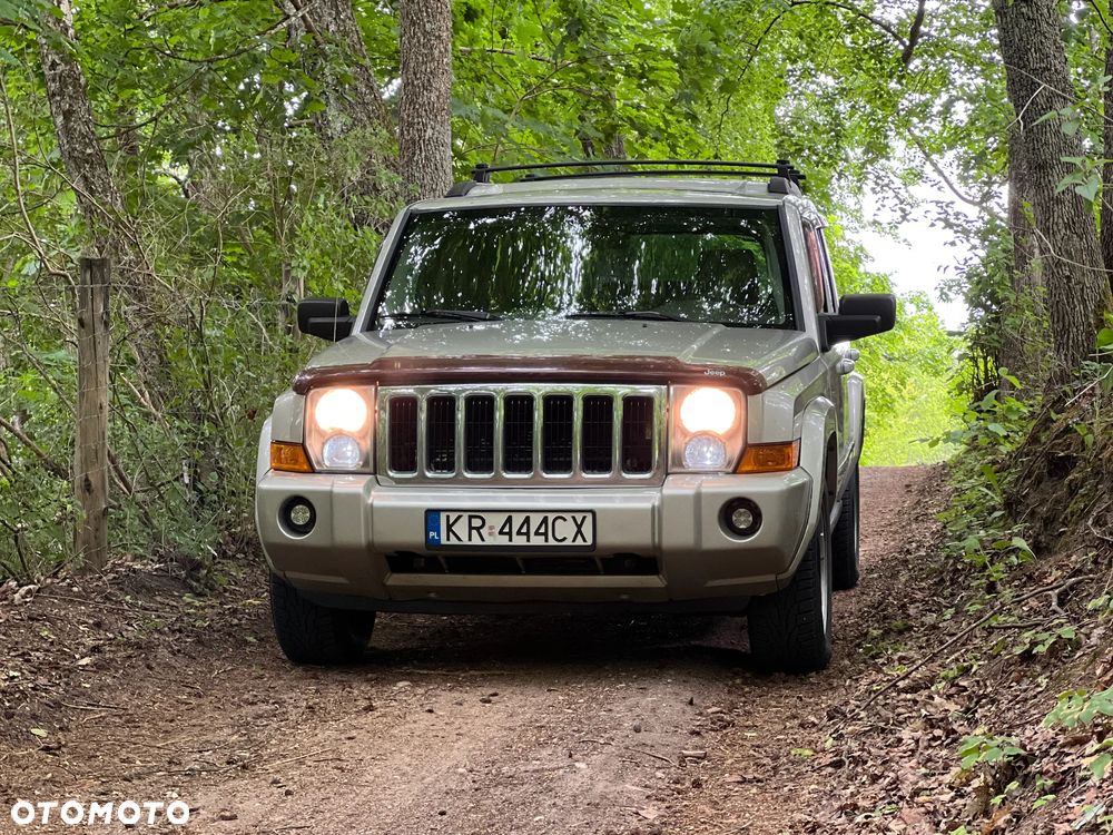 Jeep Commander - 1