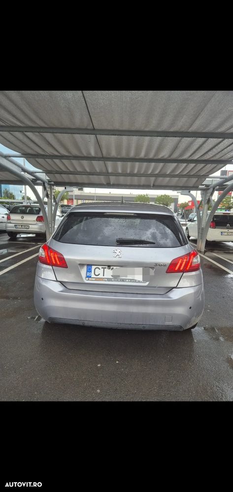 Peugeot 308 1.2 L PureTech Access - 4