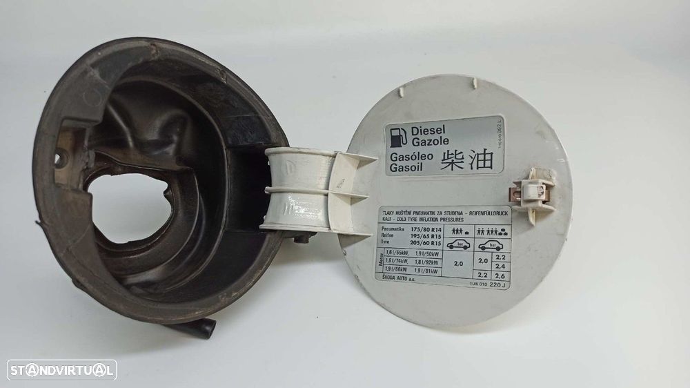 TAMPA DE COMBUSTÍVEL SKODA OCTAVIA BERLINA (1U2) 1.9 TDI GLX - 4