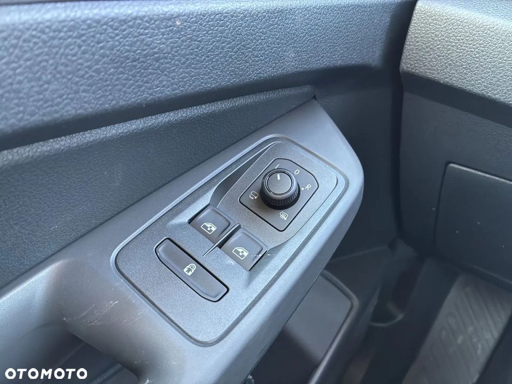 Volkswagen Caddy Maxi 2.0 TDI - 29