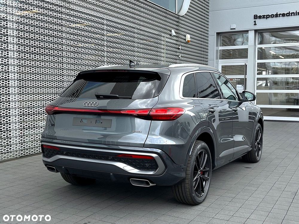 Audi Q5 - 11