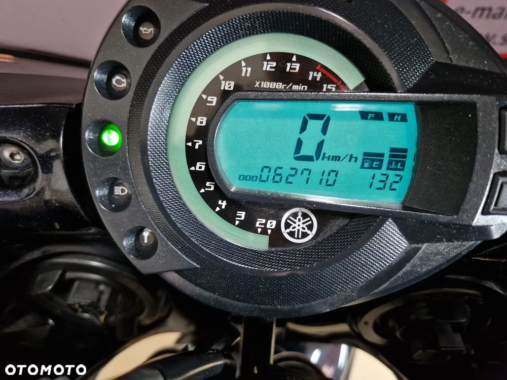 Yamaha FZ6 - 18