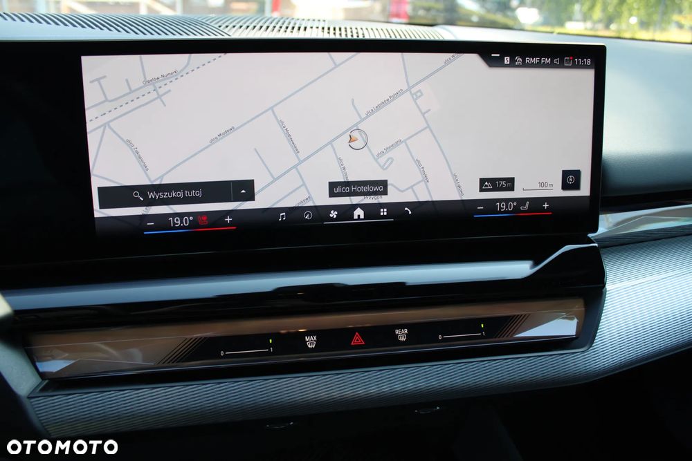 BMW Seria 5 550e xDrive PHEV M Sport - 26