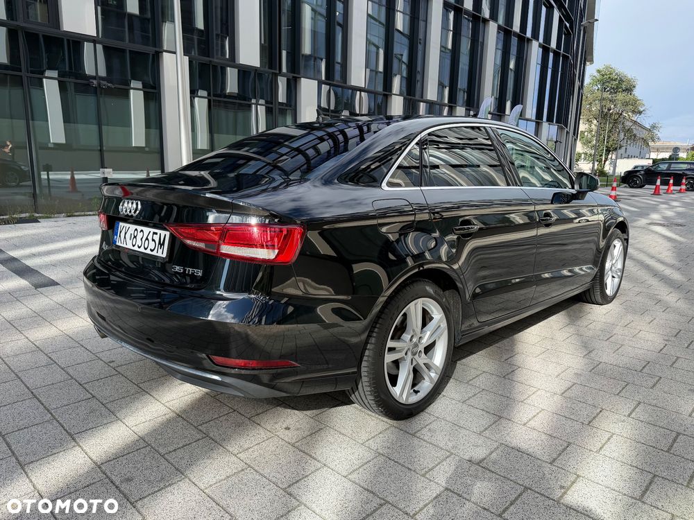 Audi A3 Limousine 35 TFSI Sport S tronic - 5