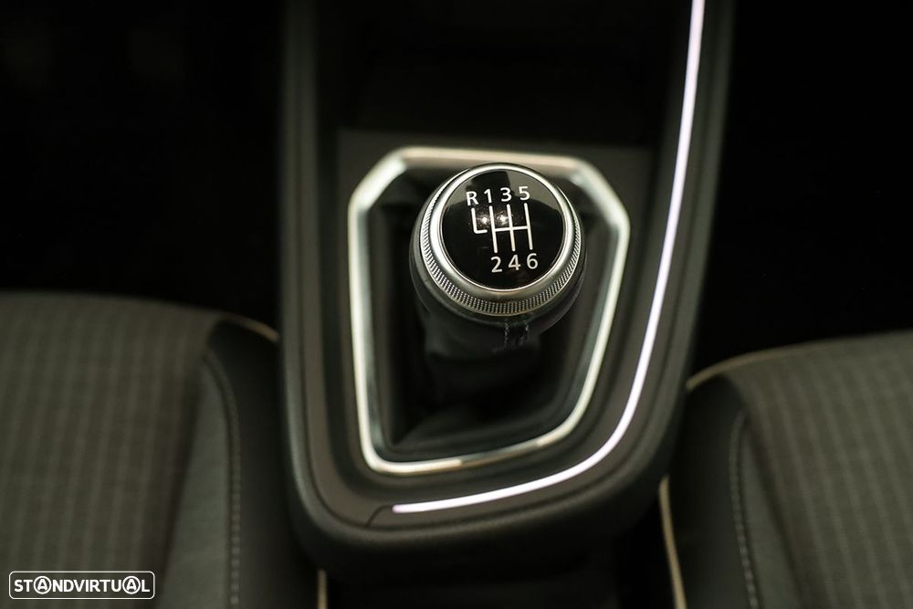 Renault Clio 1.0 TCe Techno - 12