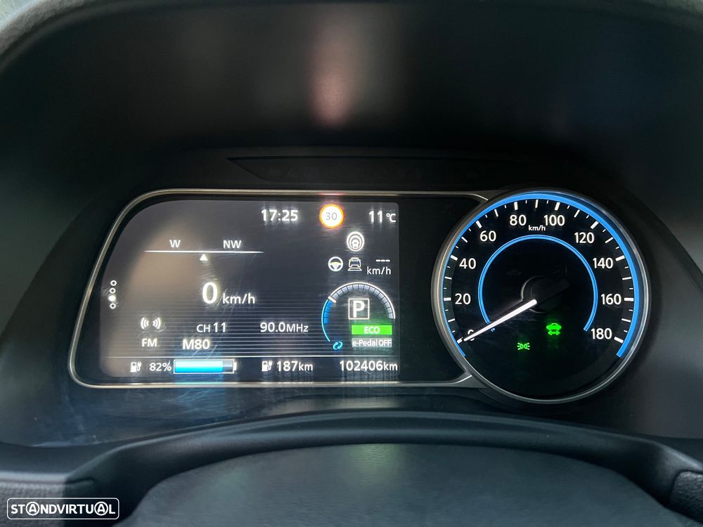 Nissan Leaf Tekna Two Tone+ProPilot Park - 23