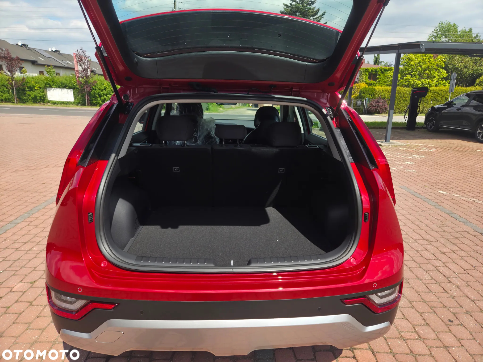 Kia Niro 1.6 GDI Hybrid M - 11