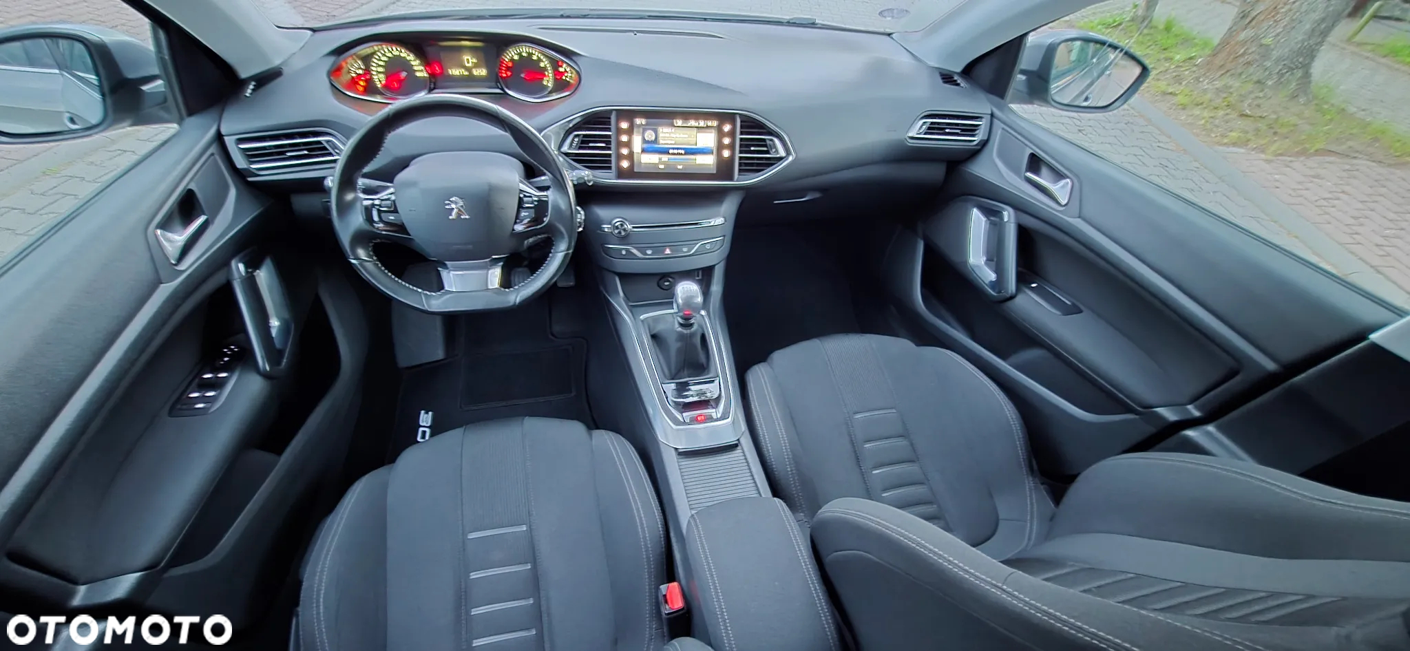Peugeot 308 1.2 PureTech GPF GT S&S - 14