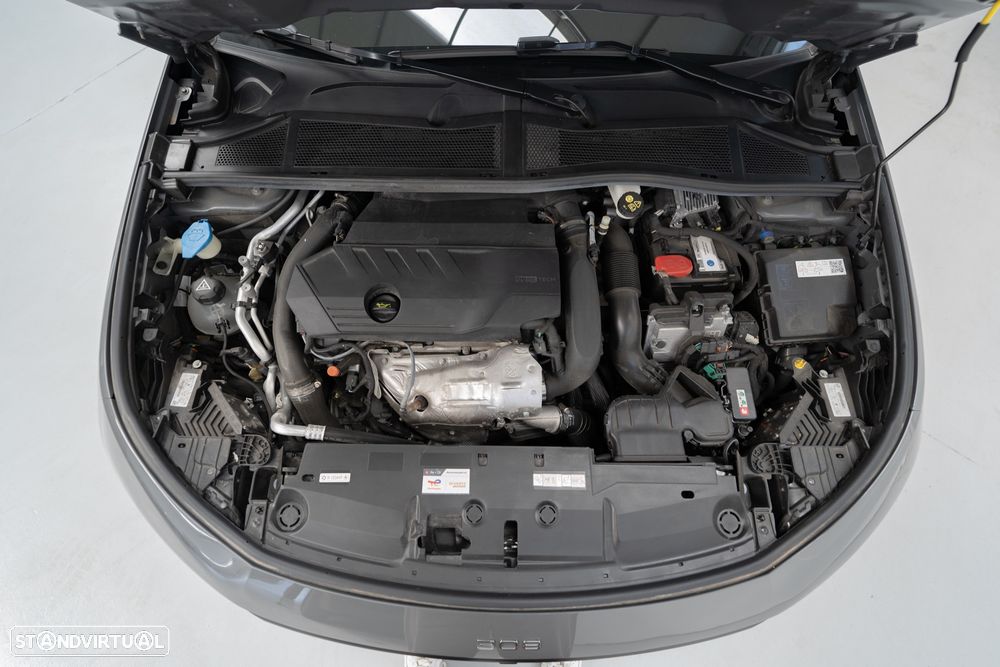Peugeot 308 1.6 Hybrid Allure e-EAT8 - 32