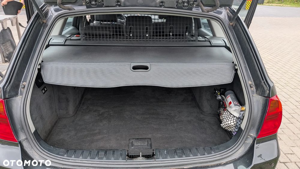 BMW Seria 3 - 12