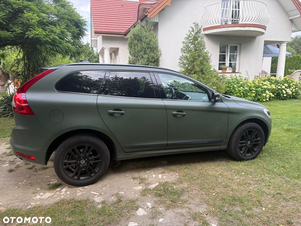 Volvo XC 60 D5 AWD Summum - 4