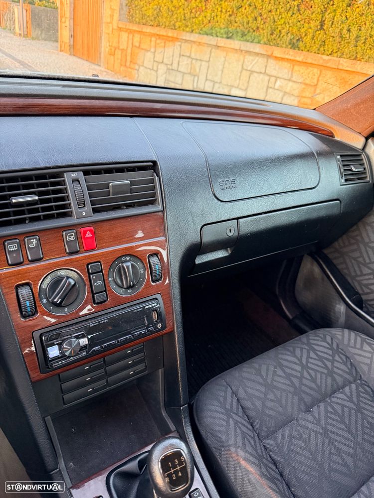 Mercedes-Benz C 220 - 5