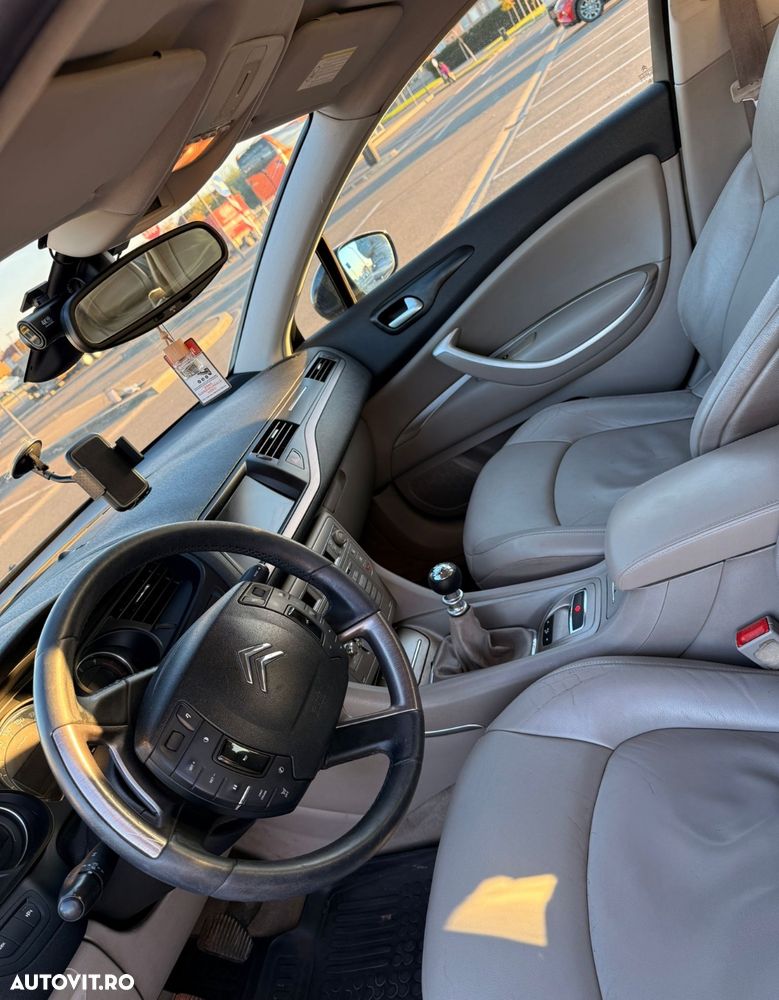 Citroën C5 HDi 140 FAP Exclusive - 6