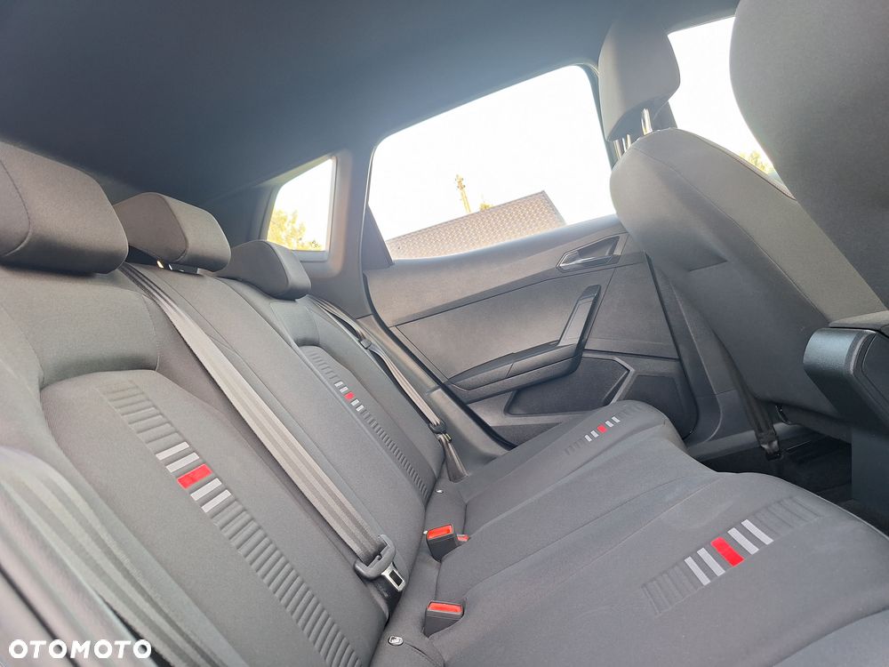 Seat Arona 1.5 TSI OPF DSG FR Black Edition - 13