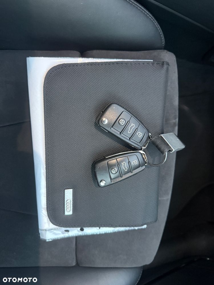 Audi A3 Sportback 2.0 TDI S tronic design - 21