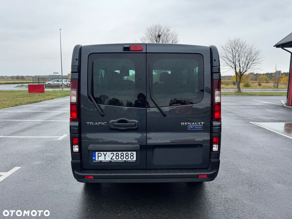 Renault Trafic SpaceClass 2.0 dCi - 9