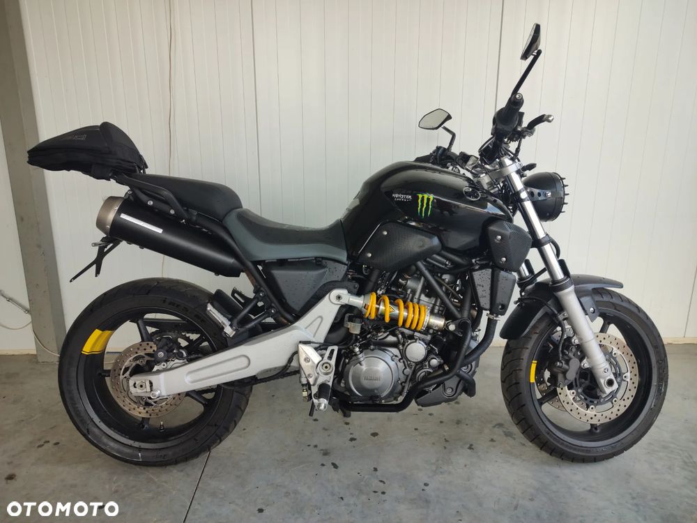 Yamaha MT - 6