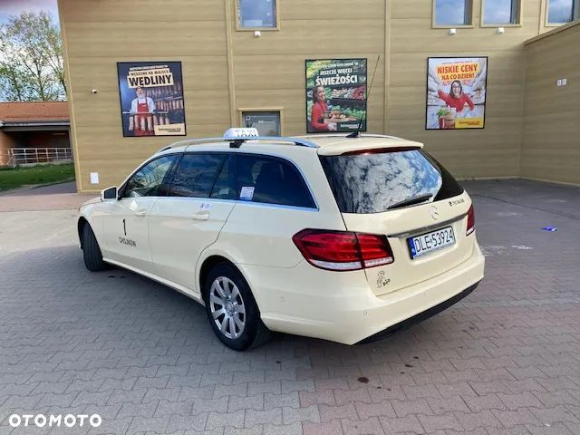 Mercedes-Benz Klasa E 200 T CDI 7G-TRONIC - 5