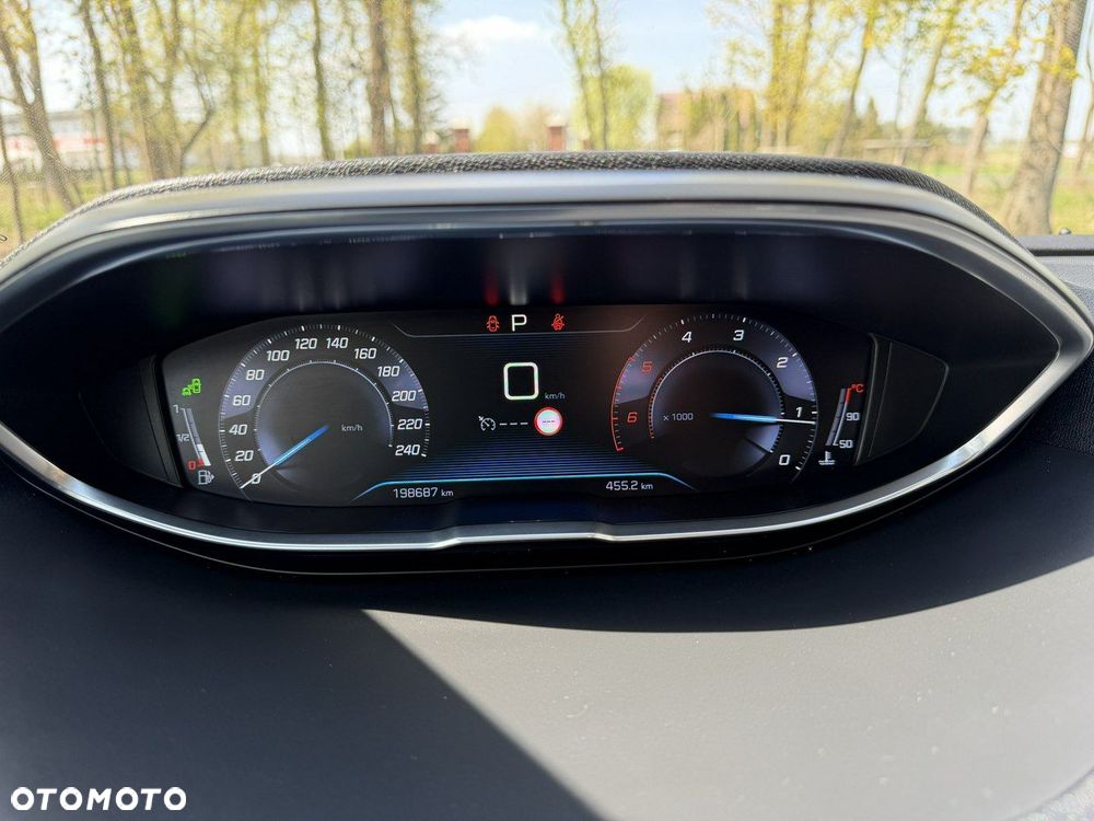 Peugeot 3008 - 41