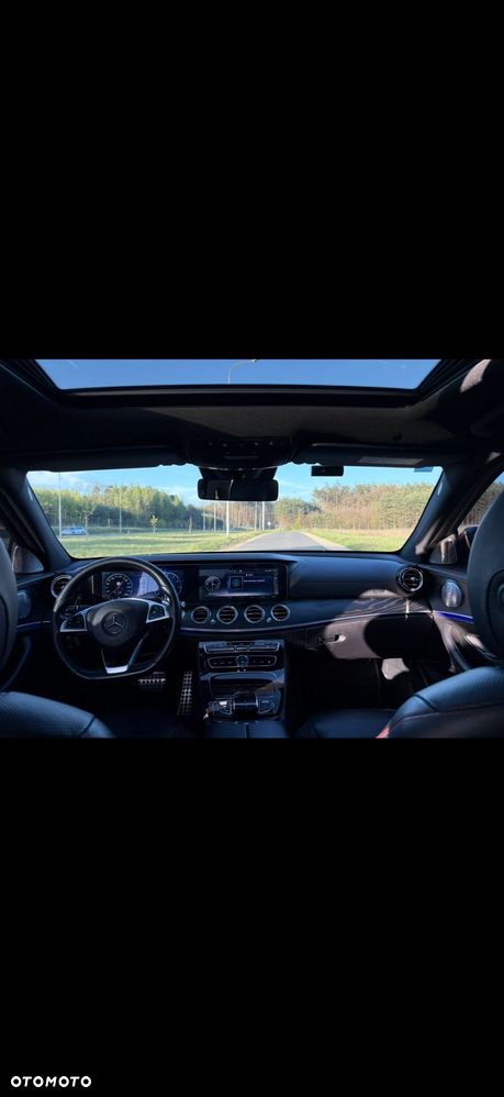 Mercedes-Benz Klasa E 43 AMG 4-Matic - 15