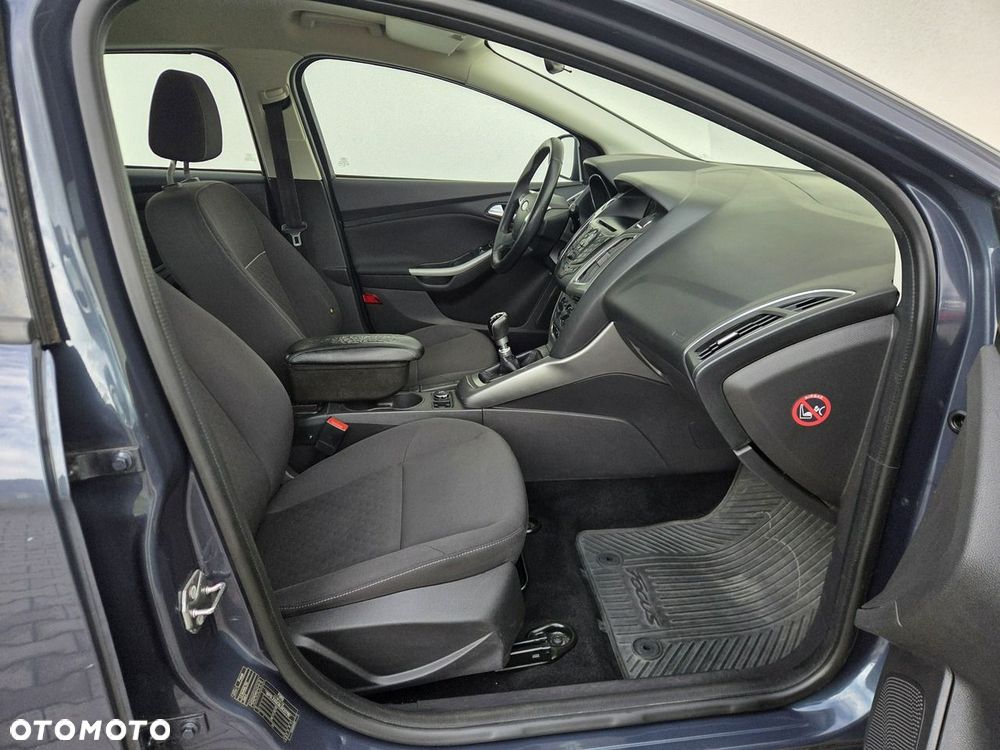 Ford Focus - 11