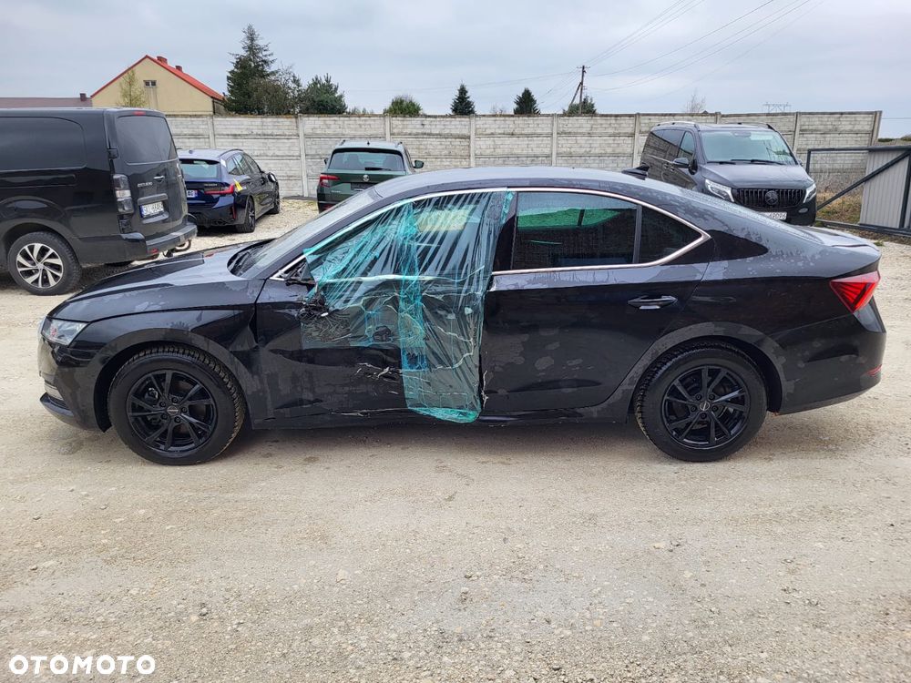 Skoda Octavia 2.0 TDI DSG Exclusive Plus - 1