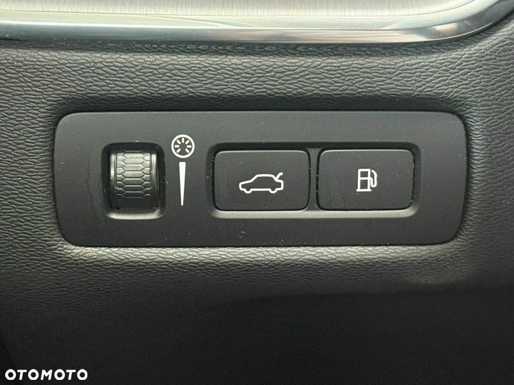 Volvo XC 60 - 33