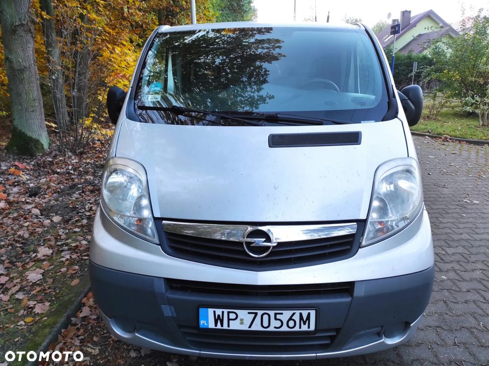 Opel Vivaro - 2