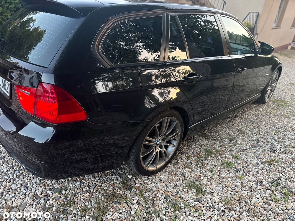 BMW Seria 3 320d DPF - 24