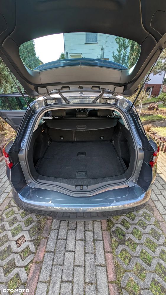 Renault Megane 1.3 TCe FAP Limited - 9