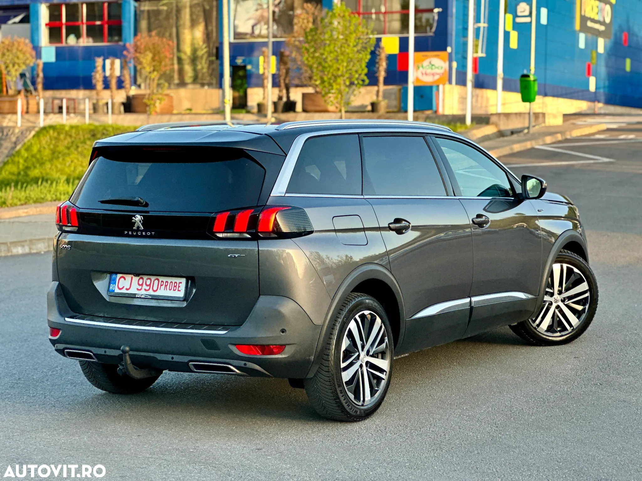Peugeot 5008 2.0L BlueHDI EAT8 S&S GT Pack - 3