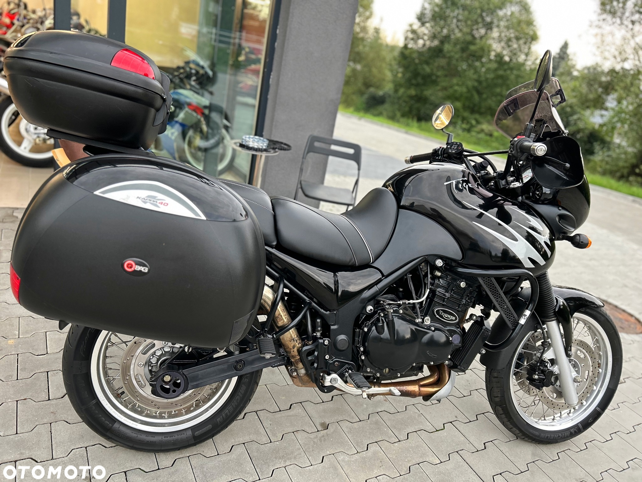 Triumph Tiger - 2