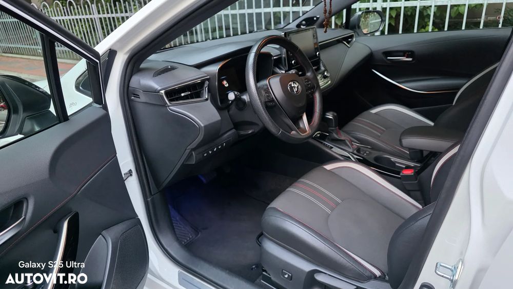 Toyota Corolla - 9