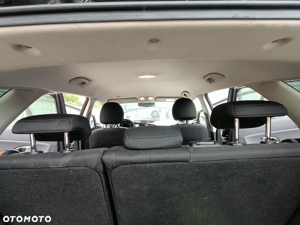 KIA CEED II 12-18 2014 r. 5D HB podsufitka * - 2