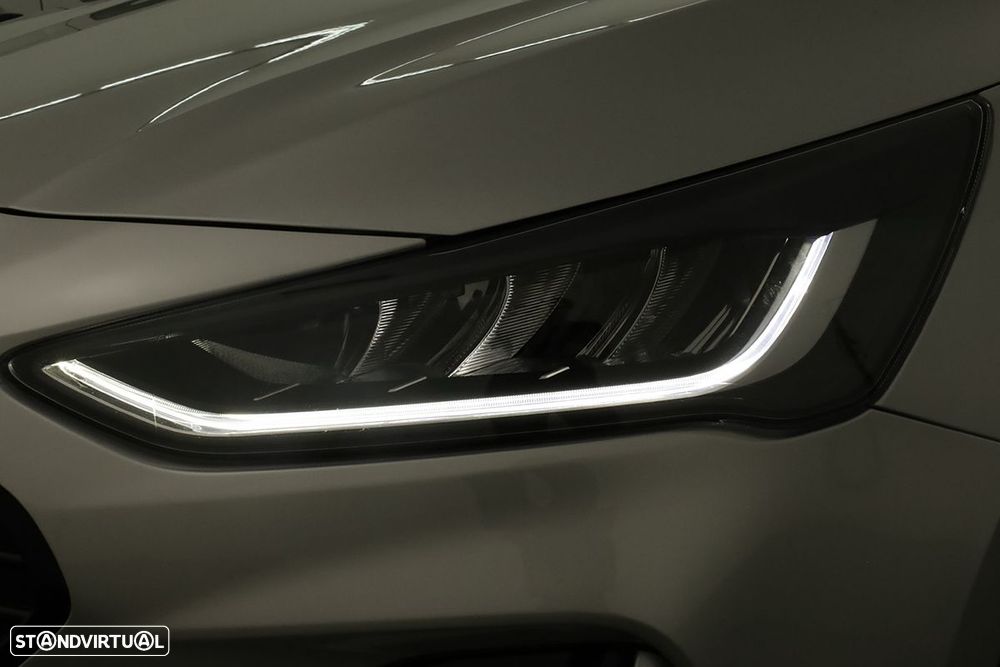 Ford Focus 1.0 EcoBoost MHEV ST-Line X Aut. - 6