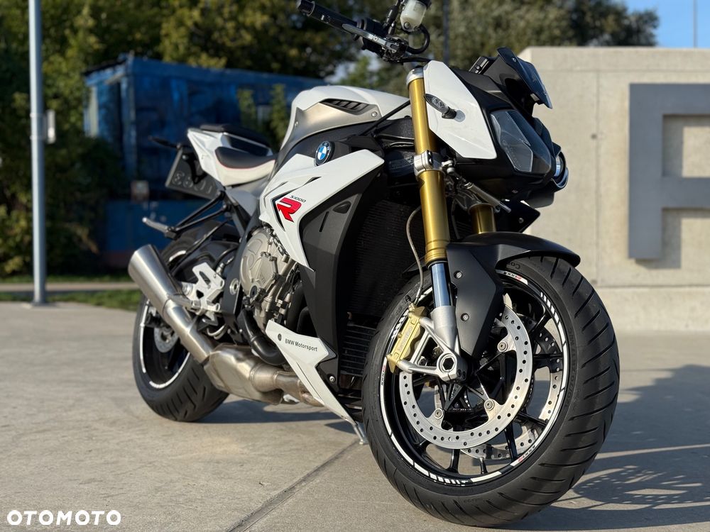 BMW S - 2