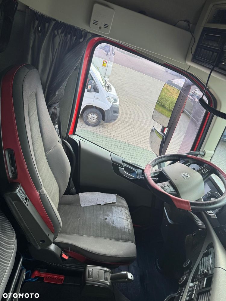 Volvo - 27