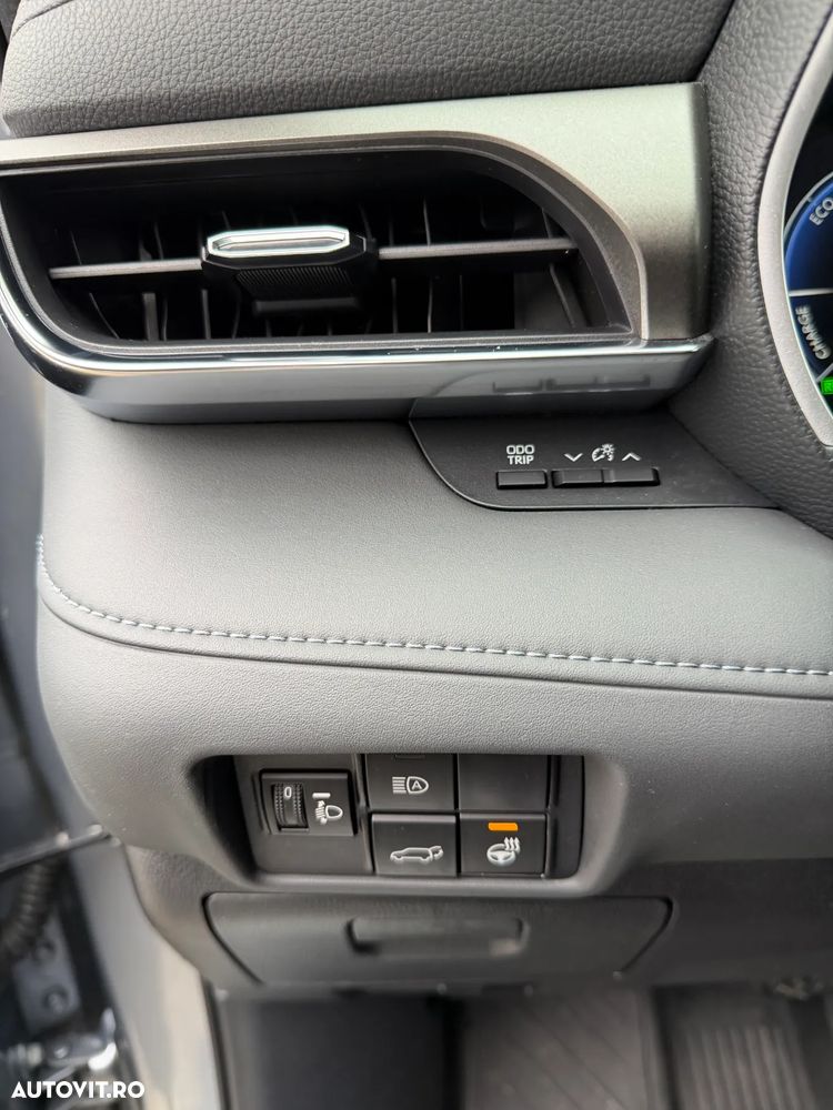 Toyota Highlander 2.5 L Hybrid Dynamic Force 248CP Exclusive Metallic - 14