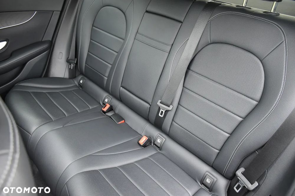 Mercedes-Benz GLC 220 d 4-Matic - 38