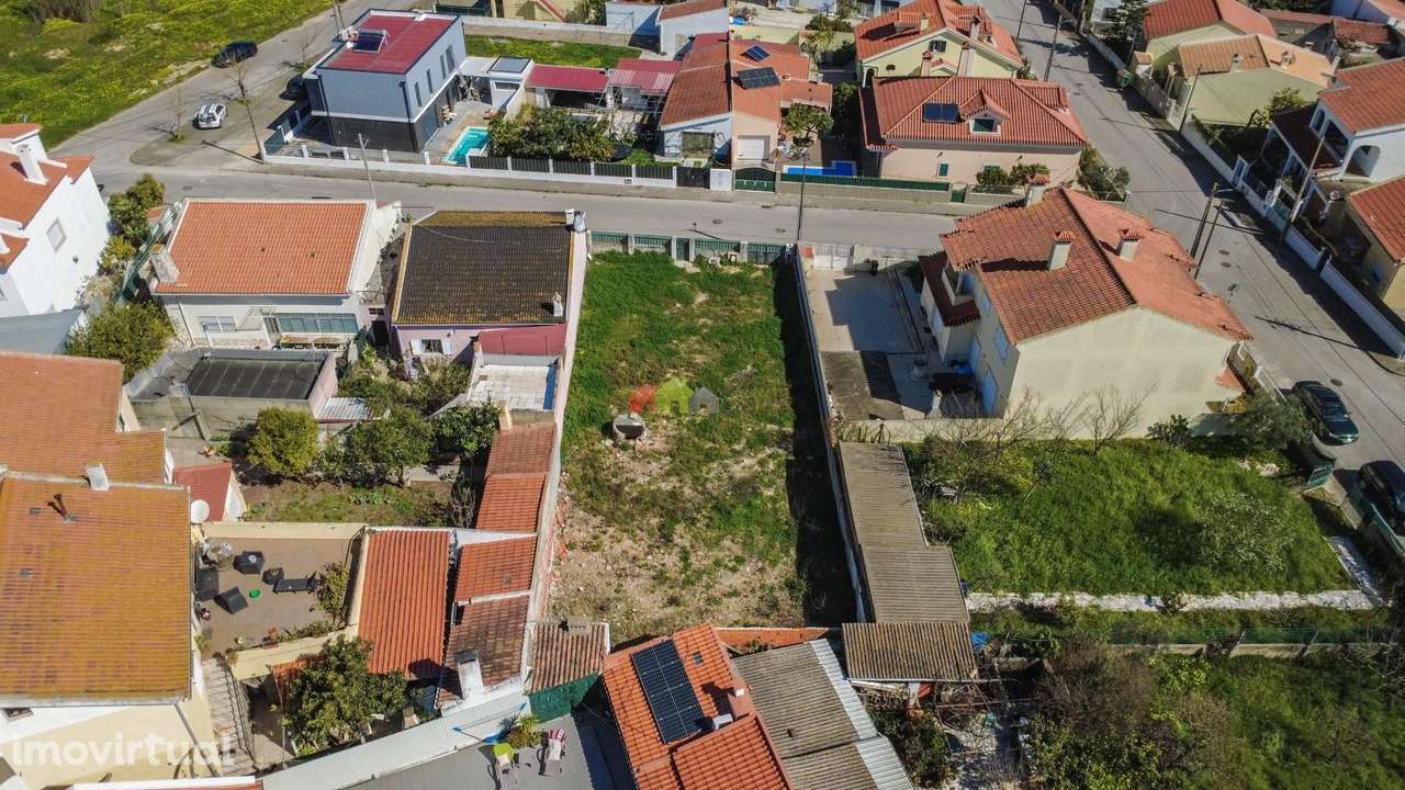 Terreno de  448m2 c/ projeto aprovado - Santo António da Charneca - Grande imagem: 5/18