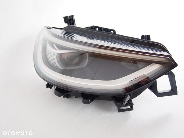 Volkswagen ID 3 Reflektor prawy lampa prawa id3